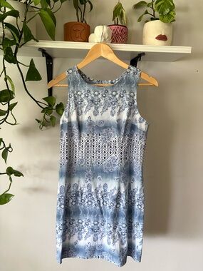 Sleeveless Blue Paisley Shift Dress